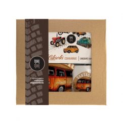 VW T2 — paczka (Zawartość paczki: koszulka, torba, kubek, słodycze; Rozmiar koszulki / bluzy: L (damska); Kolor koszulki / bluzy: biały; Rodzaj nadruk. Białe bluzy damskie nikiniki, l, bez wzorów, z bawełny, bez kaptura. Za 169.00 zł.