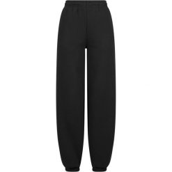 Damski strój do biegania Urban Classics. Czarne spodnie sportowe damskie Urban Classics, bez wzorów, do biegania. Za 187.00 zł.