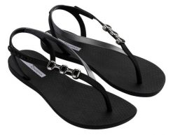 Sandały damskie Ipanema Sandal Rio. Czarne sandały damskie Ipanema, bez wzorów, z materiału, bez obcasa, bez zapięcia. Za 109.80 zł.
