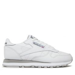 Sneakersy Reebok. Białe trampki i tenisówki chłopięce Reebok, bez wzorów, bez zapięcia. Za 189.99 zł.