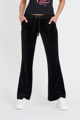JUICY COUTURE Czarne spodnie Caisa Ultra Low Rise. Czarne spodnie dresowe damskie Juicy Couture, s, bez wzorów, z dresówki. W wyprzedaży za 293.99 zł.
