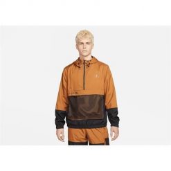 Kurtka uniwersalna męska Nike Air Jordan Jumpman Statement. Brązowe kurtki męskie Nike, m, bez wzorów, z syntetyku, do biegania. Za 479.00 zł.