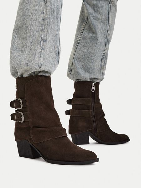 G-STAR Kowbojki CEO-59132-04R Brązowy. Brązowe botki damskie G-Star, retro, bez obcasa, na słupku, bez zapięcia. Za 399.99 zł.