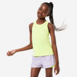Koszulka sportowa bez rękawów dla dzieci. Żółte t-shirty i topy dla dziewczynek Decathlon, bez wzorów, z materiału, bez ramiączek. Za 24.99 zł.