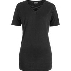Shirt ze strukturalnego materiału z dekoracyjnym dekoltem bonprix czarny. Bluzki damskie bonprix. Za 44.99 zł.
