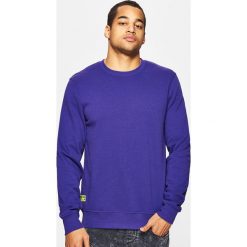 Gładka bluza basic - Fioletowy. Fioletowe bluzy męskie marki Cropp. Za 49.99 zł.