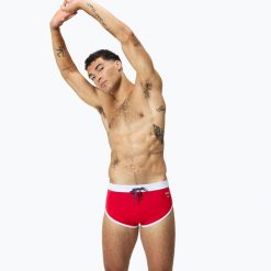 Kąpielówki męskie Speedo Jetstream Retro Logo Brief. Czerwone kąpielówki męskie Speedo, m, bez wzorów, do pływania. Za 139.99 zł.