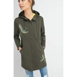 Kurtka parka. Kurtki damskie marki Orsay. W wyprzedaży za 140.00 zł.