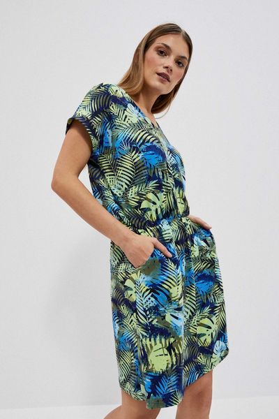 Sukienka z tropikalnym printem. Sukienki damskie MOODO, xl, bez wzorów, z elastanu, bez kołnierzyka, bez ramiączek. W wyprzedaży za 34.99 zł.