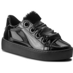 Sneakersy GUESS - FLURN3 PAF12 BLACK. Półbuty damskie Guess. W wyprzedaży za 319.00 zł.