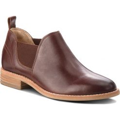 Półbuty CLARKS - Edenvale Page 261362764 Dark Tan Leather. Półbuty damskie marki Clarks. W wyprzedaży za 279.00 zł.