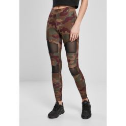 Damskie legginsy Urban Classics camo tech mesh. Czerwone legginsy damskie Urban Classics, bez wzorów, z meshu. Za 168.00 zł.