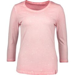 Koszulka w kolorze jasnoróżowym. Bluzki damskie marki Be Yourself, z bawełny, z okrągłym kołnierzem. W wyprzedaży za 87.95 zł.