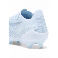 Damskie buty piłkarskie ULTRA 5 ULTIMATE LIGHT UP FG PUMA. Białe obuwie sportowe damskie Puma, bez wzorów, do piłki nożnej. W wyprzedaży za 649.00 zł.