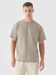 4F T-shirt z efektem acid wash męski - brązowy S. Brązowe koszulki sportowe męskie 4f, m, bez wzorów, z bawełny, klasyczne, bez kołnierzyka. W wyprzedaży za 39.99 zł.