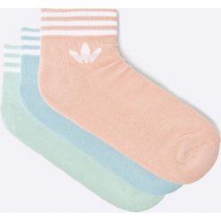 Adidas Originals - Skarpetki (3-pack). Szare skarpety damskie adidas Originals, z bawełny. W wyprzedaży za 49.90 zł.