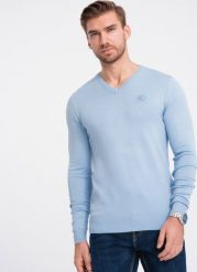 Ombre Elegancki sweter męski z dekoltem w serek - jasnoniebieski V10 OM-SWBS-0107 XXL. Niebieskie bluzy męskie Ombre, m, bez wzorów, bez kołnierzyka. Za 119.99 zł.