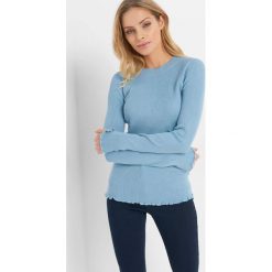 Prążkowany sweter. Niebieskie swetry damskie Orsay, z dzianiny, z okrągłym kołnierzem. Za 69.99 zł.
