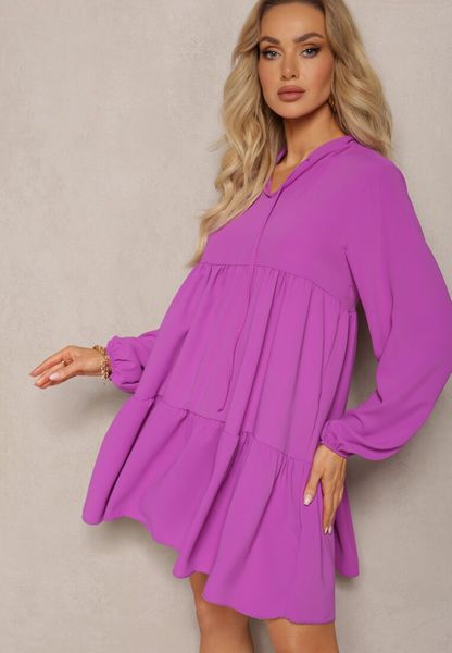 Fioletowa Sukienka o Rozkloszowanym Fasonie z Falbanką i Okrągłym Dekoltem Vasaia. Fioletowe sukienki damskie Renee, na co dzień, z aplikacjami, eleganckie, bez kołnierzyka, bez ramiączek, mini, proste. Za 89.99 zł.