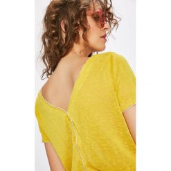 Answear - Top City Jungle. Topy damskie marki bonprix. W wyprzedaży za 39.90 zł.