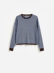 Sweter w paski - wielobarwny. Swetry damskie Reserved, l, bez wzorów, z dzianiny, bez kołnierzyka, bez ramiączek, bez kaptura. Za 109.99 zł.