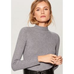 Dopasowany sweter - Szary. Swetry damskie marki bonprix. Za 69.99 zł.