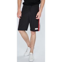 Fila - Szorty. Krótkie spodenki sportowe męskie marki Fila. W wyprzedaży za 99.90 zł.