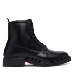 Trzewiki Tommy Hilfiger. Czarne botki męskie Tommy Hilfiger, bez wzorów, casualowe, bez zapięcia. Za 749.99 zł.