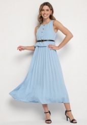 Niebieska Sukienka Bez Rękawów z Plisami i Paskiem z Klamrą Iffale. Niebieskie sukienki damskie Born2be, na spacer, m, bez wzorów, klasyczne, bez kołnierzyka, bez ramiączek. Za 139.99 zł.