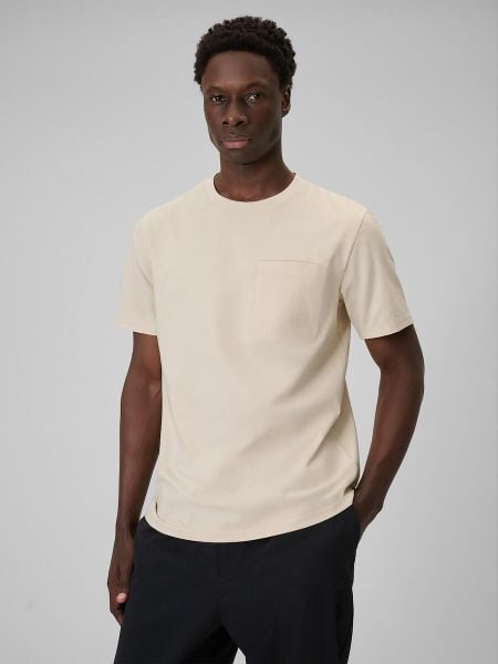 T-shirt regular gładki męski 4F 4FRSS26TTSHM3637. Czerwone t-shirty męskie 4f, m, bez wzorów, z bawełny, klasyczne, bez kołnierzyka. Za 79.99 zł.