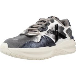 Buty MUNICH NEXA WMN 15 Szary. Szare obuwie sportowe damskie munich, bez wzorów, ze skóry, na fitness i siłownię. Za 328.99 zł.