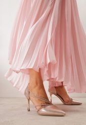 Szampańskie Eleganckie Szpilki VICES Zdobione Paskami z Cyrkoniami Thalasura. Żółte szpilki damskie Born2be, z aplikacjami, bez obcasa, bez zapięcia. Za 119.99 zł.
