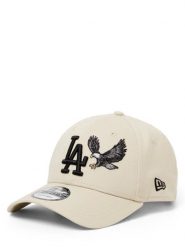 New Era Czapka z daszkiem dla mężczyzn Mężczyźni Bawełna (100%) beżowy, ONE SIZE. Brązowe czapki i kapelusze męskie New Era, z aplikacjami, z bawełny, sportowe. Za 159.95 zł.