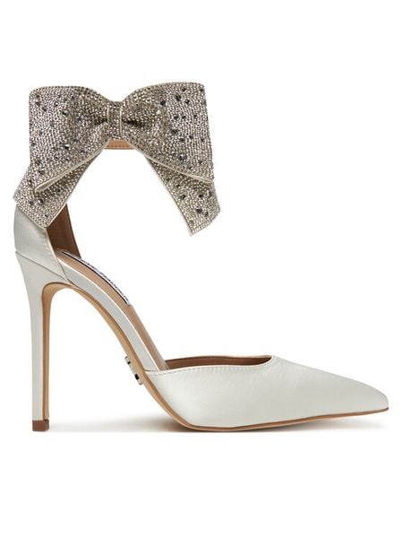 Steve Madden Szpilki Deville SM11003196 Biały. Białe szpilki damskie Steve Madden, bez wzorów, ze skóry, bez obcasa, bez zapięcia. Za 439.99 zł.