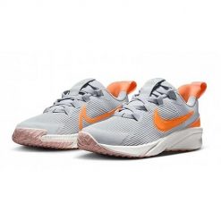 Buty Sportowe Młodzieżowe Nike Star Runner 4 Nn GS. Szara obuwie sportowe damskie Nike, bez wzorów. Za 171.60 zł.