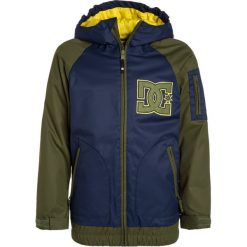 DC Shoes TROOP YOUTH Kurtka zimowa insignia blue. Kurtki i płaszcze dla chłopców DC Shoes, na zimę, z materiału. W wyprzedaży za 471.20 zł.