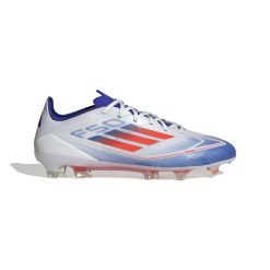 Buty F50 Pro FG. Białe obuwie sportowe damskie Adidas, bez wzorów, z materiału, do piłki nożnej. W wyprzedaży za 406.10 zł.