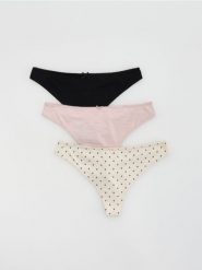 Majtki typu stringi 3 pack - złamana biel. Stringi damskie Reserved, l, bez wzorów. Za 49.99 zł.