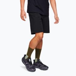 Spodenki trekkingowe męskie On Trek. Czarne krótkie spodenki sportowe męskie On, m, bez wzorów, trekkingowe. Za 389.99 zł.