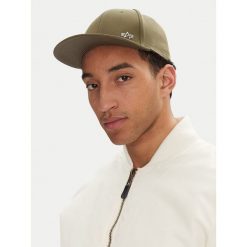 Czapka z daszkiem Alpha Industries. Zielone czapki i kapelusze damskie Alpha Industries, bez wzorów. Za 99.99 zł.