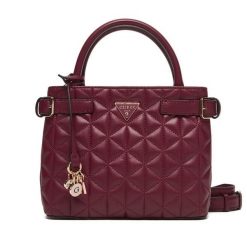 Torebka Guess. Czerwone torebki do ręki damskie Guess, z aplikacjami, bez dodatków. Za 589.99 zł.