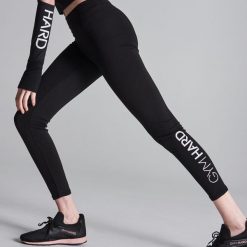 Legginsy sportowe Gym Hard - Biały. Legginsy damskie marki Sinsay. Za 39.99 zł.