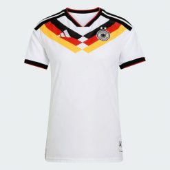 Koszulka Germany 26 Home Authentic Women's Team. Białe koszulki sportowe damskie Adidas, m, bez wzorów, z dzianiny, bez kołnierzyka, bez ramiączek, do piłki nożnej, climacool (adidas). Za 649.00 zł.