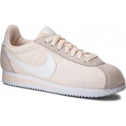 Buty NIKE - Classic Cortez Nylon 749864 803 Guava Ice/White. Obuwie sportowe damskie marki Nike. W wyprzedaży za 319.00 zł.