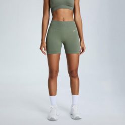 Szorty Low Sculpt Scrunch - Szarozielony. Zielone szorty sportowe damskie JOY STUDIO, m, bez wzorów, z materiału, z podwyższonym stanem, na fitness i siłownię. Za 168.00 zł.