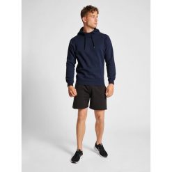 Bluza z kapturem Hummel Red Classic. Czarne bluzy męskie Hummel, bez zapięcia, na fitness i siłownię. Za 191.00 zł.