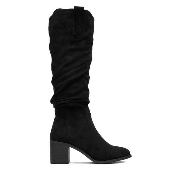 Kozaki DeeZee. Czarne kozaki damskie DeeZee, bez obcasa, na słupku. Za 199.99 zł.