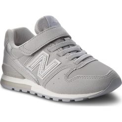 Sneakersy NEW BALANCE - KV996GUY Szary. Półbuty chłopięce marki New Balance. W wyprzedaży za 189.00 zł.