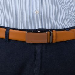 Pasek męski skórzany 3,5 cm klamra automatyczna Beltimore camelowy 02-592 : Kolory - brązowy, beżowy, Rozmiar pasków - r.110-125 cm. Brązowe paski damskie bez wzorów, ze skóry, wizytowe. Za 64.99 zł.