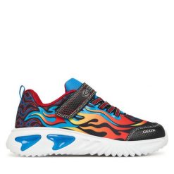 Sneakersy Geox. Czarne trampki i tenisówki chłopięce Geox, bez wzorów, bez zapięcia. Za 169.99 zł.